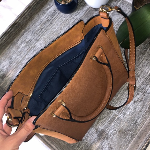 Leather and suede purse - Picture 7 of 9